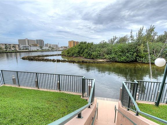 3rd image of 2880 NE 14th Street Causeway #110