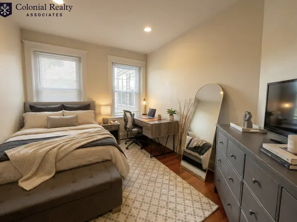 189 Winthrop Rd, Brookline, MA