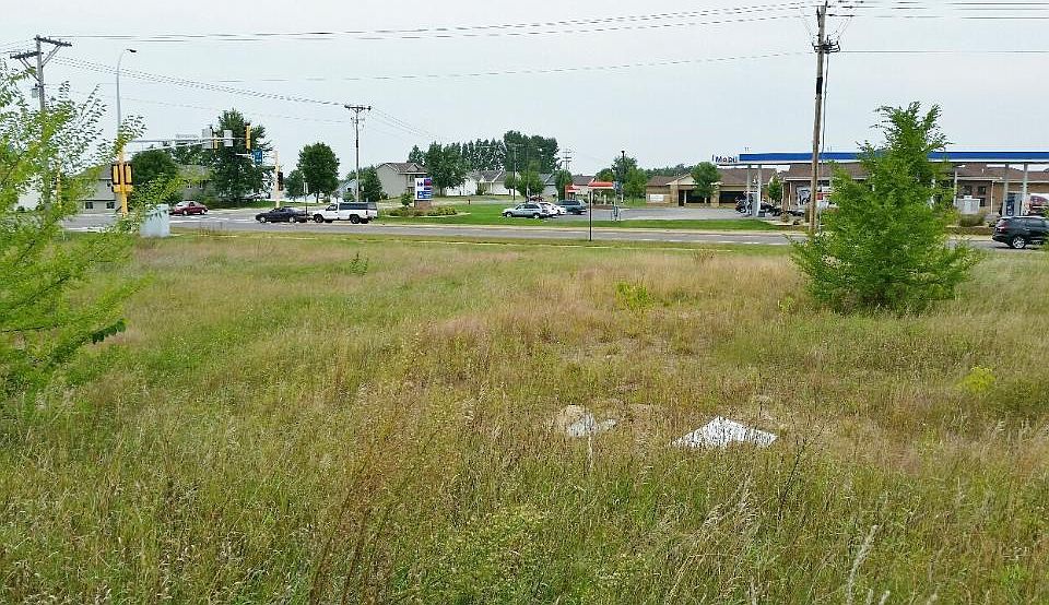 2nd image of 710 Heritage Blvd NW