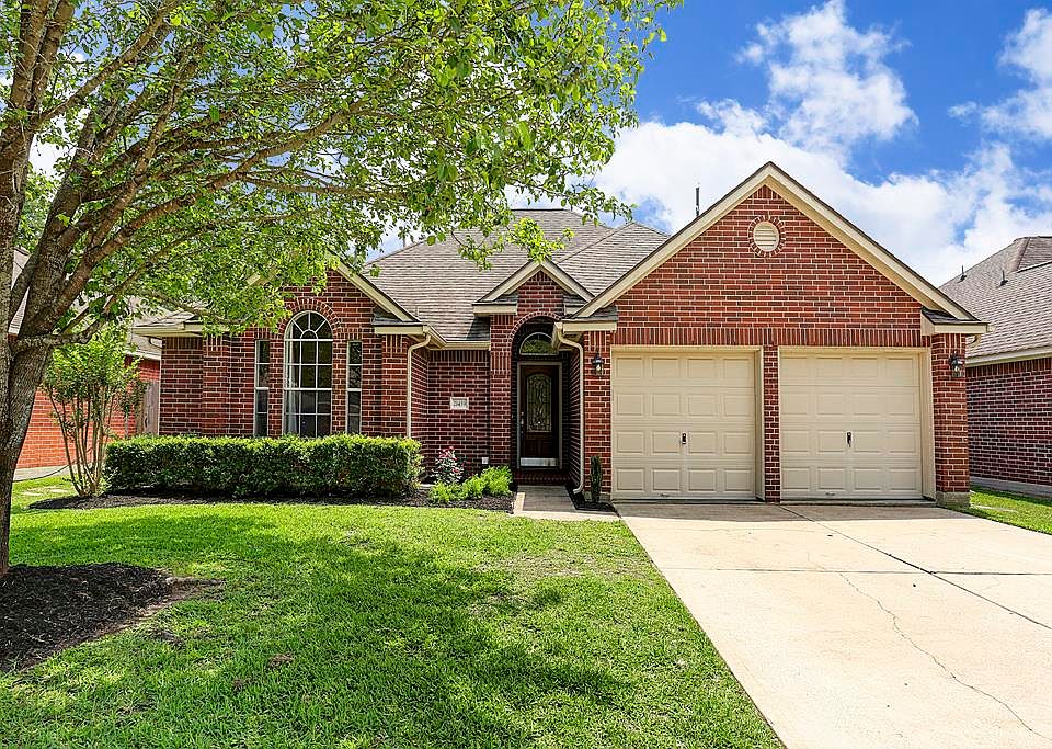 1st image of 21459 Palace Pines Dr