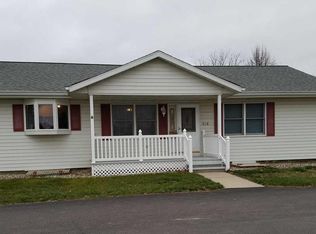 318 Park Row, Saint Peter, MN 56082