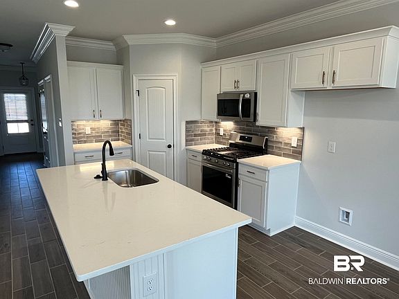 5th image of 26341 Olivia Ct