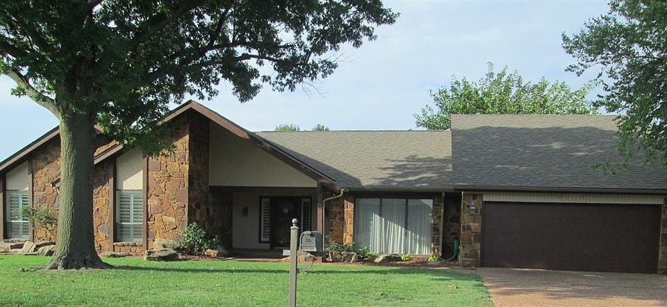 1st image of 4404 Tamarisk Dr