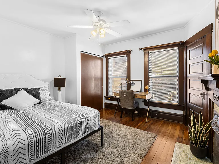 726 Kerr St — Photo 33