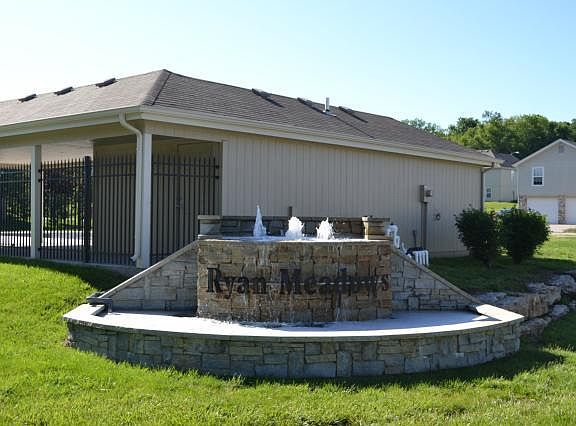 3rd image of 1308 Cross Creek Dr