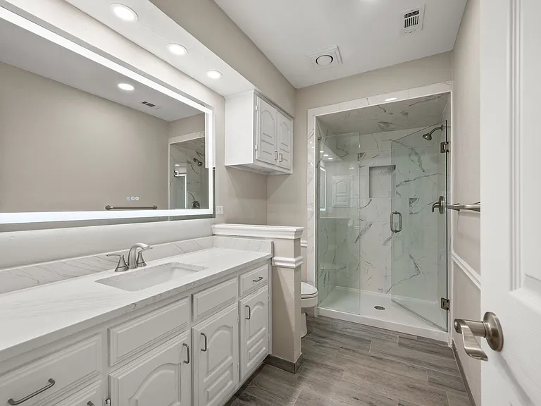 1802 Campbell Trl — Photo 32