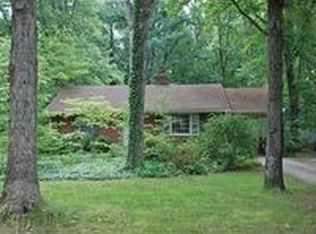 4004 Annie Laurie Dr, Greensboro, NC 27455