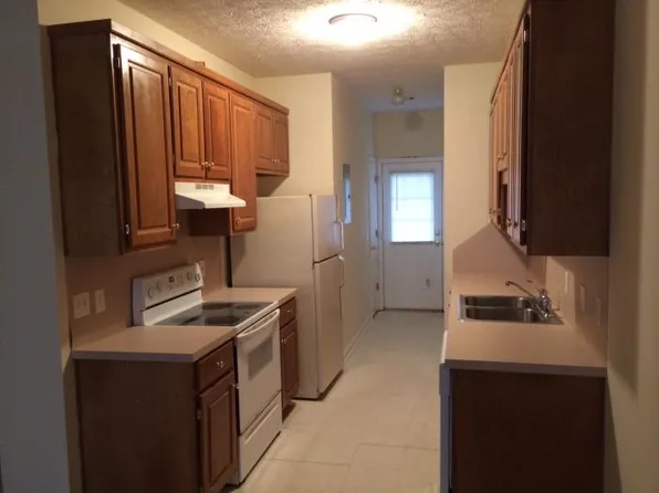 2 bed, 2.0 bath, $895, 5414 15th Ave #A1, Columbus, GA 31904