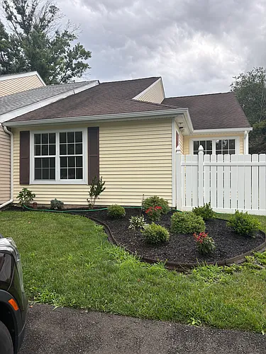 310 Woods Edge Pl Photo 1