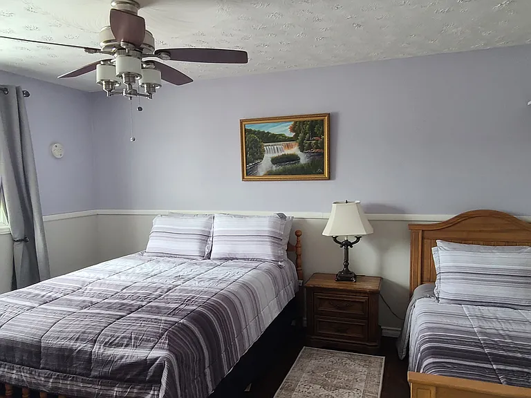 1020 Baron Dr — Photo 13