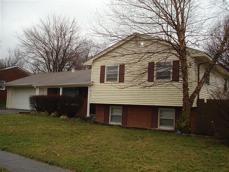 1st image of 491 Doncaster Ct