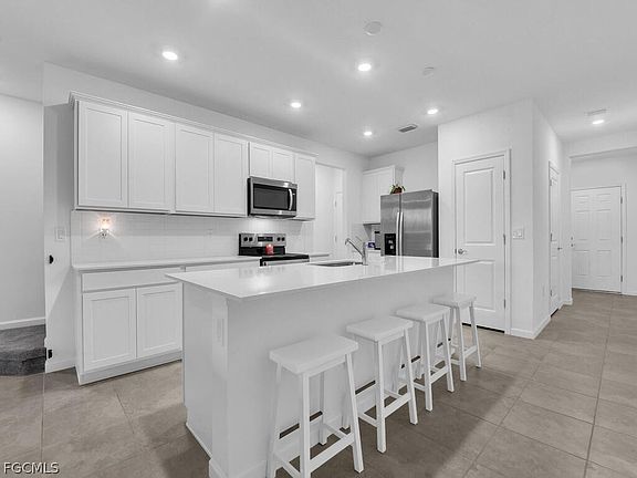 4th image of 1477 Weeping Willow Ct
