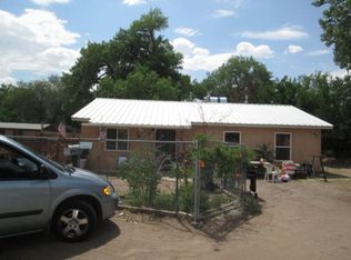 3002 De Vita Rd SW, Albuquerque, NM 87105