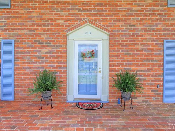 4th image of 213 Nottingham Cir