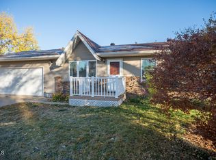 314 Easy St, Bismarck, ND 58504