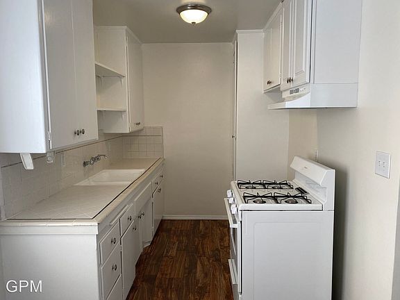 2nd image of 737 N Vendome St APT 1