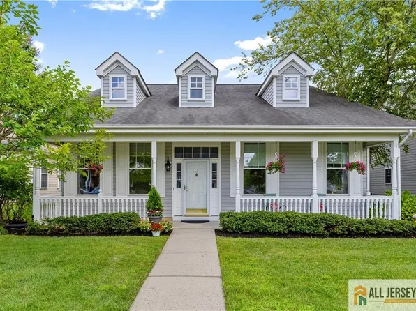 11 Liedtke Dr, Cranbury, NJ 08512