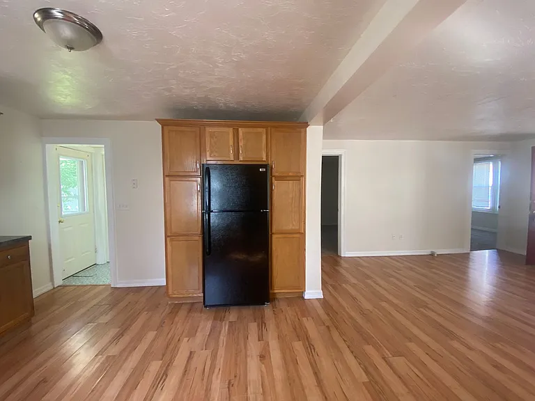 72 E Washington St — Photo 7