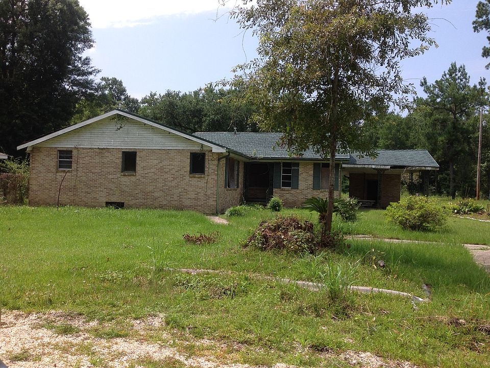 2nd image of 40290 Highway 190 E