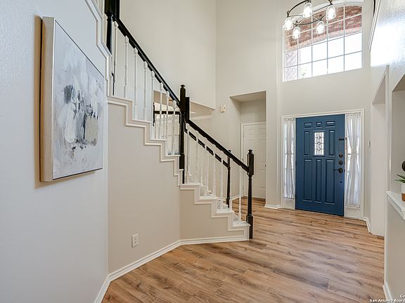 5th image of 16402 Pemelm Drive