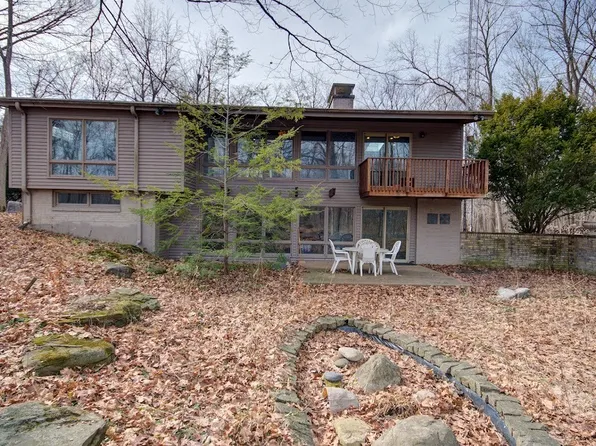 47 W Timberlake Trl, Oswego, IL 60543