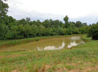 755 Spring Hill Creek Rd, Paris, TN 38242