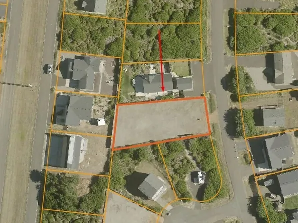 1075 Greenview Avenue SW, Ocean Shores, WA 98569