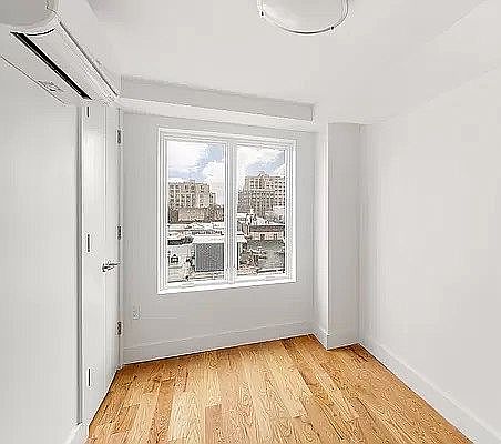 5th image of 785 Franklin Ave #6A