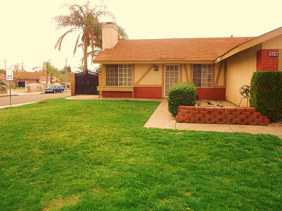 2nd image of 15249 Holly Dr
