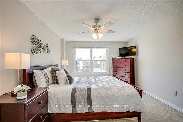 1119 Glenridge Dr — Photo 15