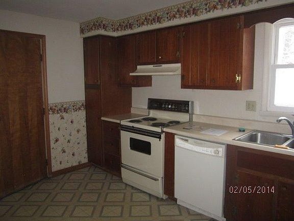 5th image of 317 Thelma Ave