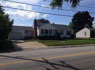 204 New London Ave, West Warwick, RI 02893