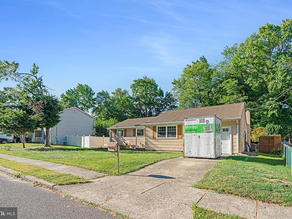 26 Thomas Ave, Maple Shade, NJ 08052 | Zillow