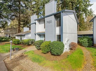 7920 SW Fanno Creek Dr APT 3, Tigard, OR 97224