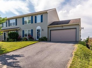 113 Birch St, Denver, PA 17517