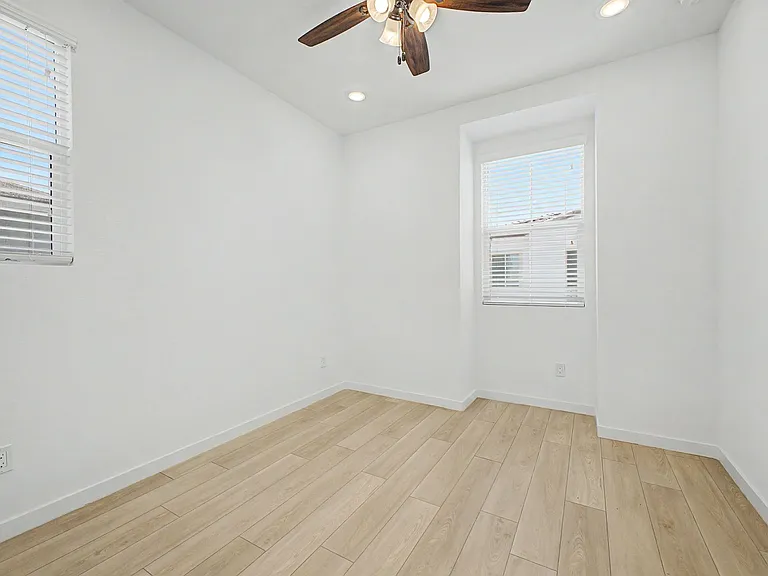 2771 S Chippewa Dr — Photo 20