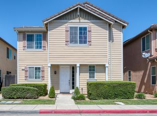 5515 N Sebastian Ln, Fresno, CA