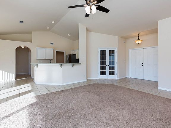 4th image of 1800 NW Juanita Pl