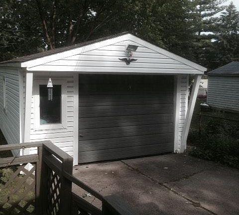 2nd image of 1211 McLean Ave