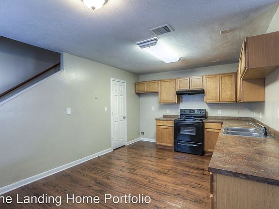 2nd image of 10622 Pine Landing Dr #B
