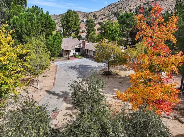 2897 Calmgarden Rd, Acton, CA 93510