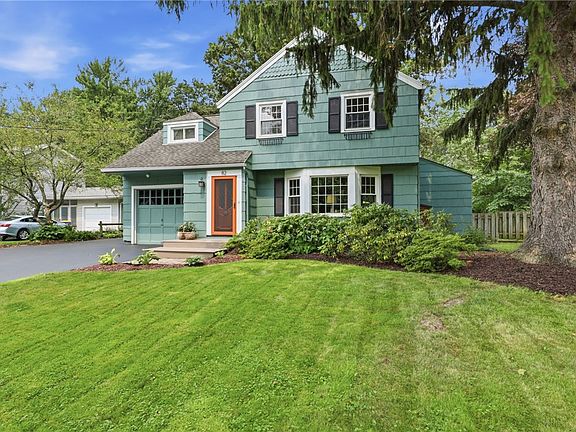 2nd image of 82 Rye Rd