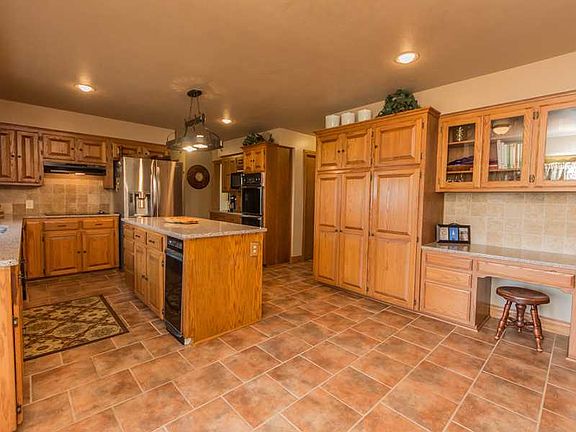 5th image of 14355 Pautsky Ln