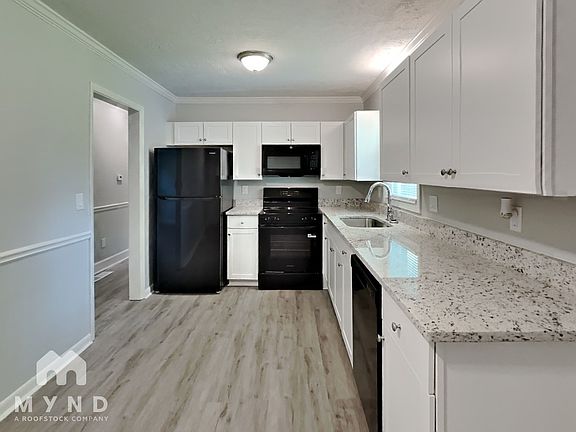 3rd image of 2180 Rockdale Dr NW