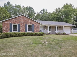 1224 Fox Glade Ct, Saint Charles, IL