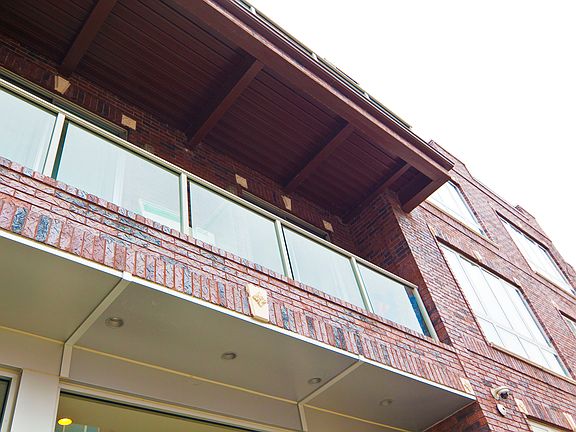 5th image of 324 Grand Ave APT 3G