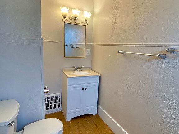 3rd image of 39 Brown St #1
