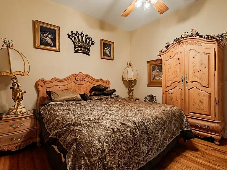 2201 Zacatecas Dr — Photo 28