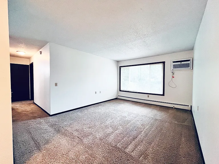 Windom Apartments — Photo 10
