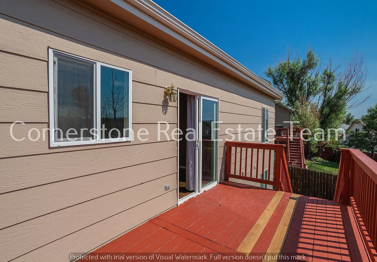 3 bed, 2.0 bath, 1988 sqft, $2,172 — Photo 3